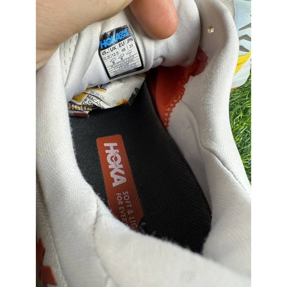 Hoka One One hoka one